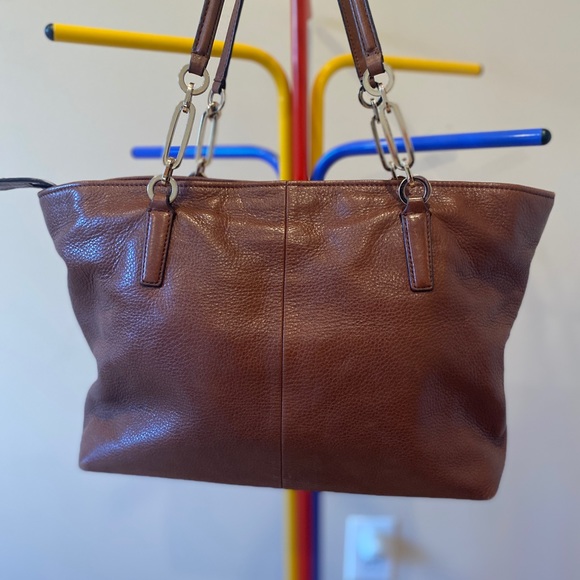 Brown leather Coach satchel - Picture 5 of 5